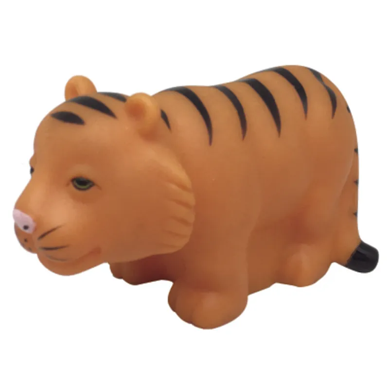 Spraying Water Vinyl material yellow lion toy