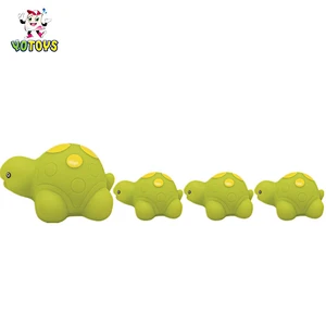 OEM cute Bathtub Friends Classic Toys Rubber Race Kids toy Animal family toys set