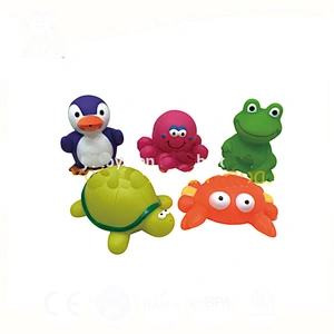 Hot sell plastic swimming fish baby bath tub toy floating pool toys