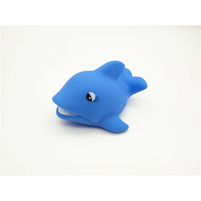 Eco-friendly squirting shale PVC bath toy for kids