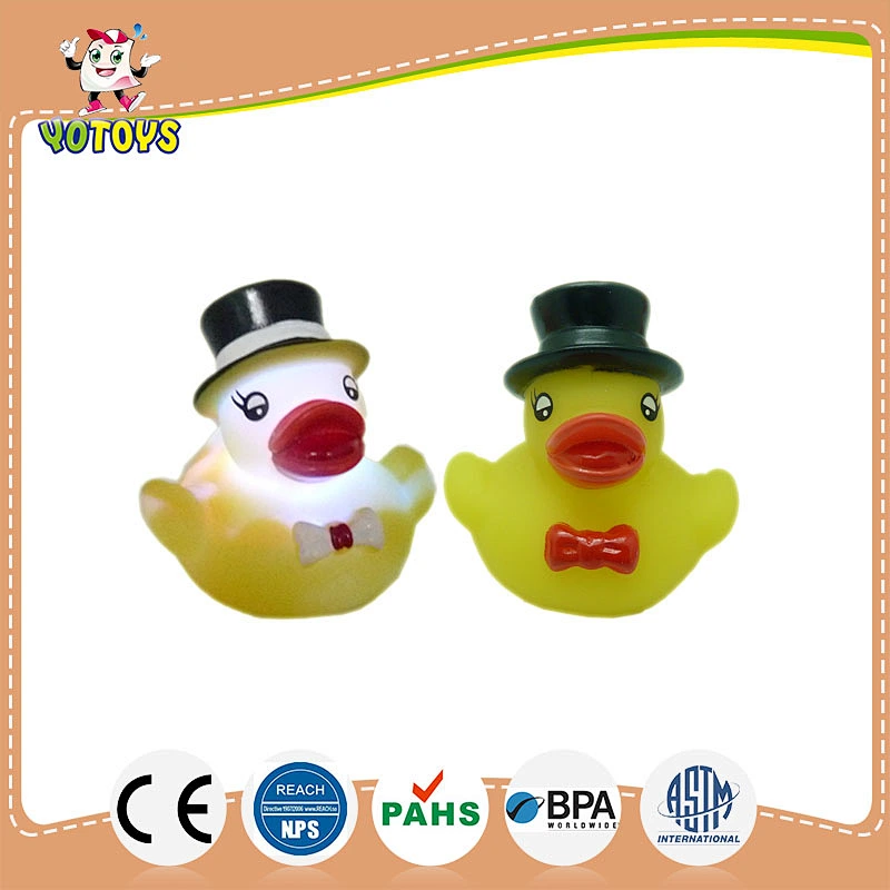 eco-friendly LED baby toy,light up yellow rubber duck,flashing baby bath toy