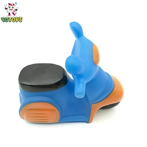 Eco-friendly Plastic Children Toy Vinyl Spray Water Vehicle Bath Toy