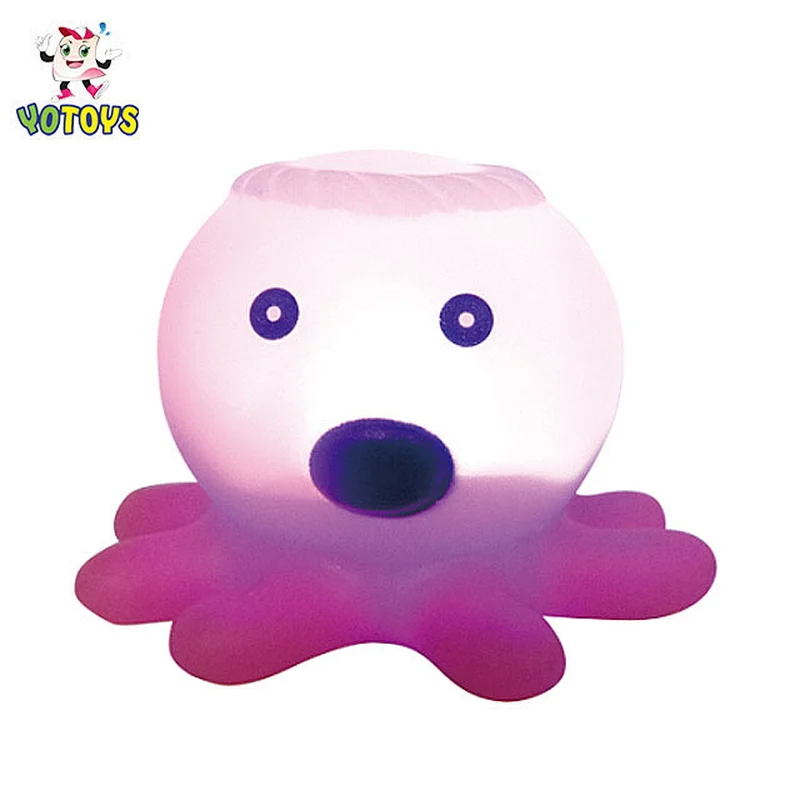 New design flashing Bath toys floating rubber dolphin toy with LED light rubber bath toys for kids