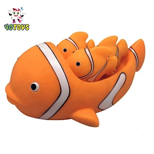 Floating Vinyl Crocodile Bath Toys Family Set with Squeaky Sound