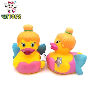 OEM/ODM welcomed floating rubber duck bath toy baby shower gifts