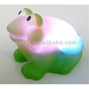 YTFT036A new style led flashing light up green frog baby rubber bath toys