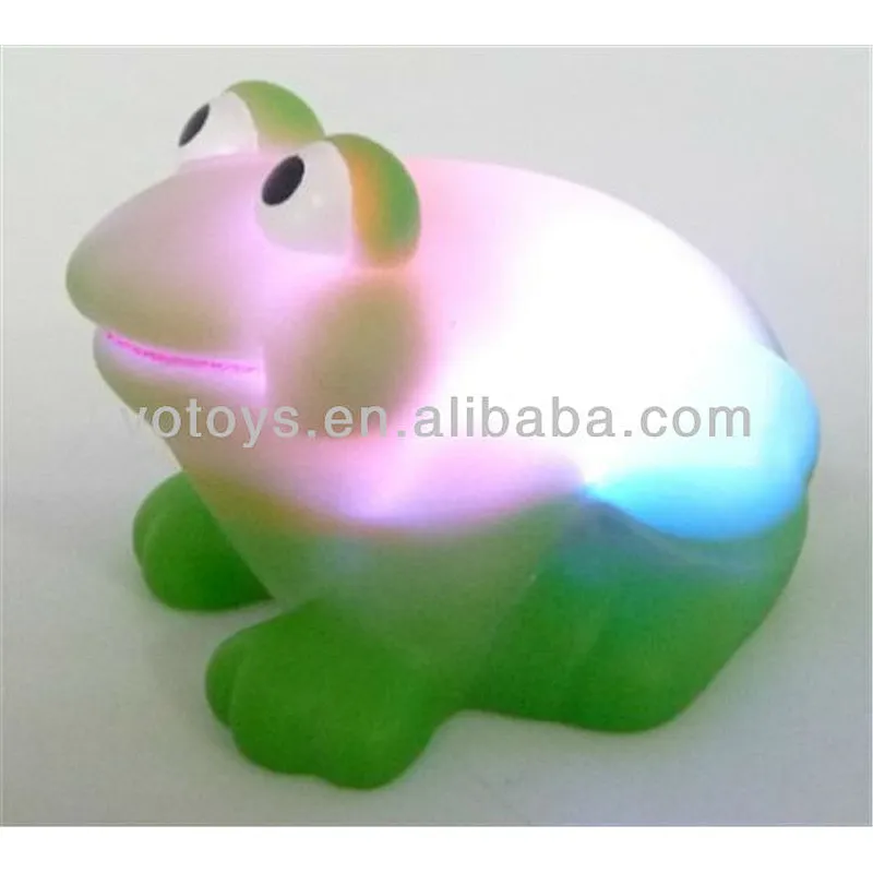 YTFT036A new style led flashing light up green frog baby rubber bath toys