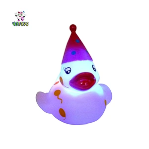 Flashing rubber duck /birthday light up duck/ bath duck toy