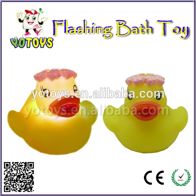 Creative weighted floating LED duck / wedding rubber duck for sale