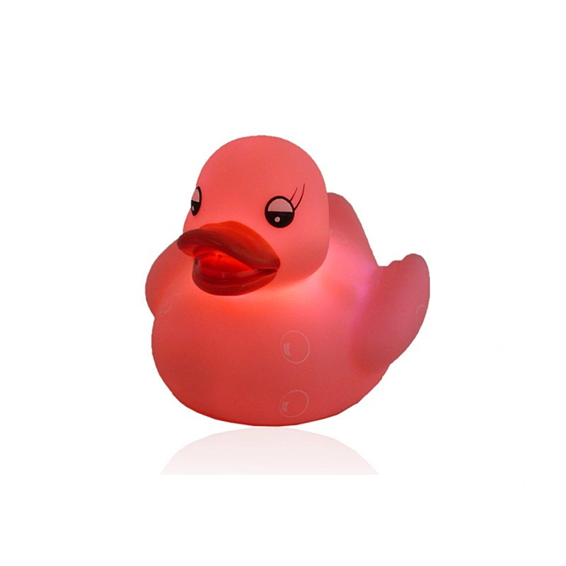 Safe Flashing pool water duck baby floating led bathtub toy