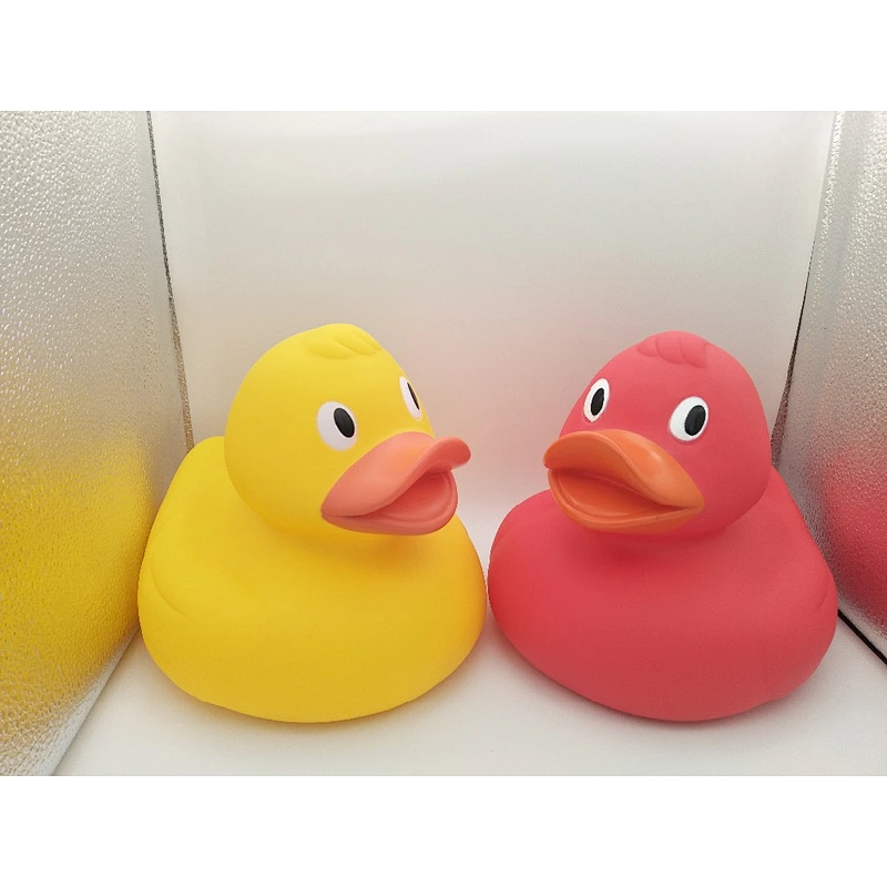Hot Selling Professional OEM/ODM CE Standard Big Size Bath Toy Yellow Duck for Kids