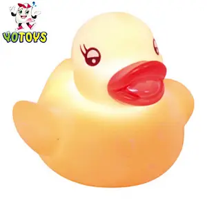 Vinyl Toy Manufacture Flashing Light up bath duck Pirate Shape Duck toy led bath toy for kids
