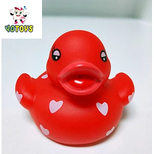 Cute Funny Red Rubber Duck with Hearts Bath Toys Animal 2018
