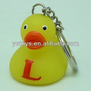 YTKC010 plastic yellow duck toys with keychain for babies
