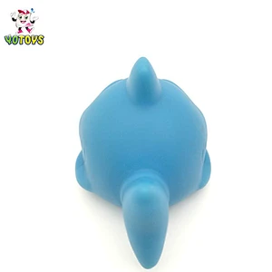 Promotional Eco-Friendly Cheap Fountain Bath Toy Mini Baby Shark Toy