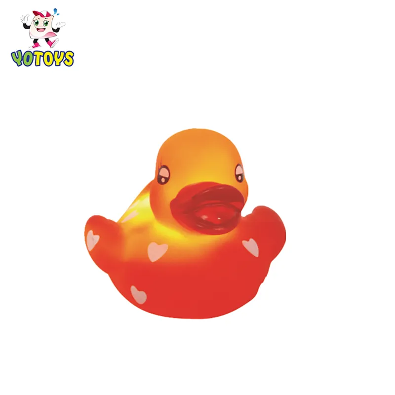 LED PVC Light Up Flashing Christmas Duck Bath Baby Product LED Toy