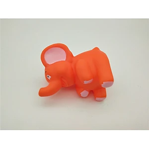 Squeaky Rubber Happy Baby Elephant Toy with Water Squirter