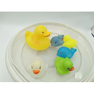 Custom Changing Color in Warm Water Amazing Bath Squirter Toys