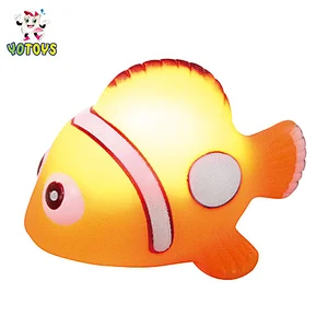New design flashing Bath toys floating rubber dolphin toy with LED light rubber bath toys for kids
