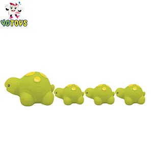 2019 hot selling  Happy   whale  animal family Rubber PVC toys  shower gifts  for baby