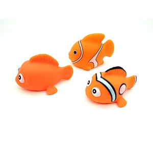 Hot Selling Mini Plastic Fish Water clown fish Toys,Baby Weighted Floating Rubber Sea Animal Toys