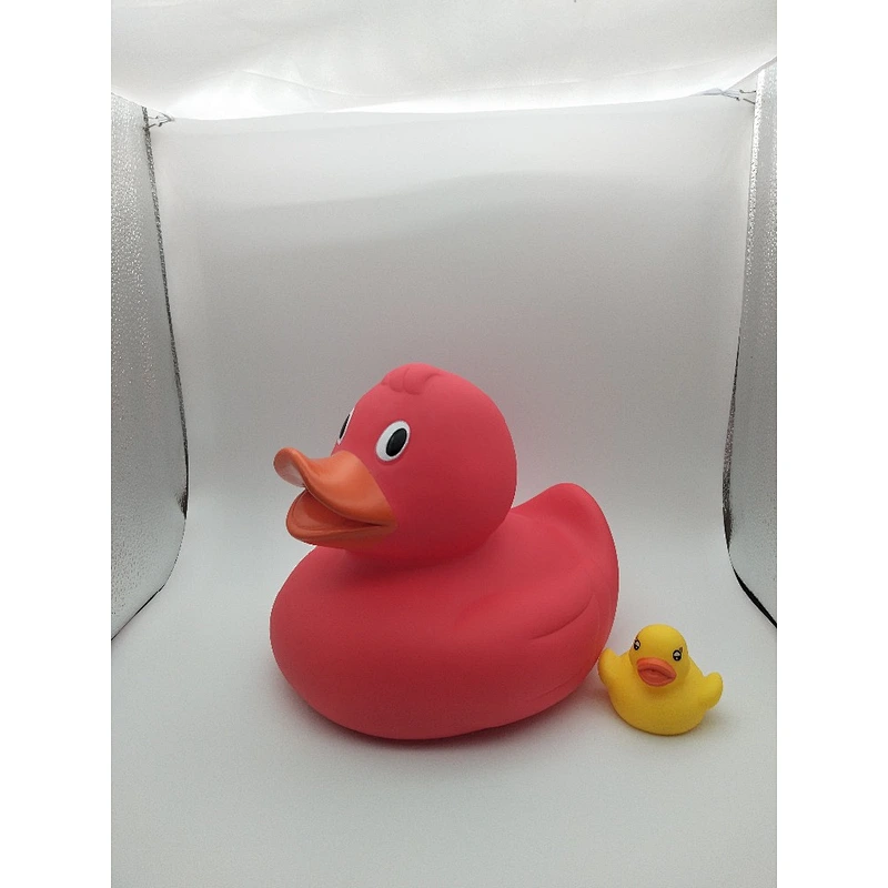 Hot Selling Professional OEM/ODM CE Standard Big Size Bath Toy Yellow Duck for Kids
