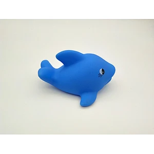 Custom Water Spraying Small Plastic Shark Toy for Baby Bath Time
