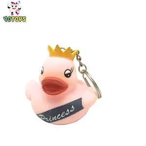 Cheap  Custom  high quality made Metal Keychain Gifts  Plastic Rubber Duck Kid toys