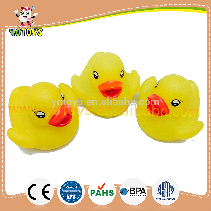 BPA free yellow vinyl duck toys bathtime kid toy for fun