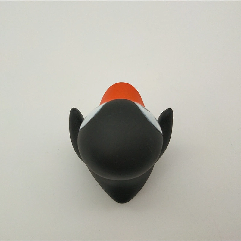 En71 Passed Vinyl Penguin Squirter Baby Toy