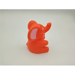 Squeaky Rubber Happy Baby Elephant Toy with Water Squirter
