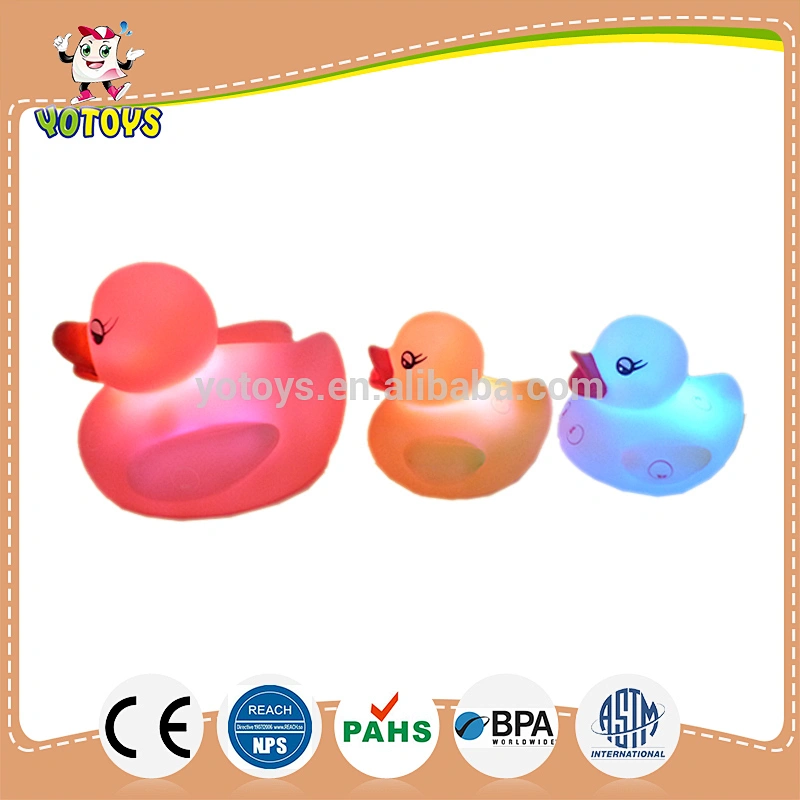 YTFT047 light up bath duck/plastic duck/led baby toy
