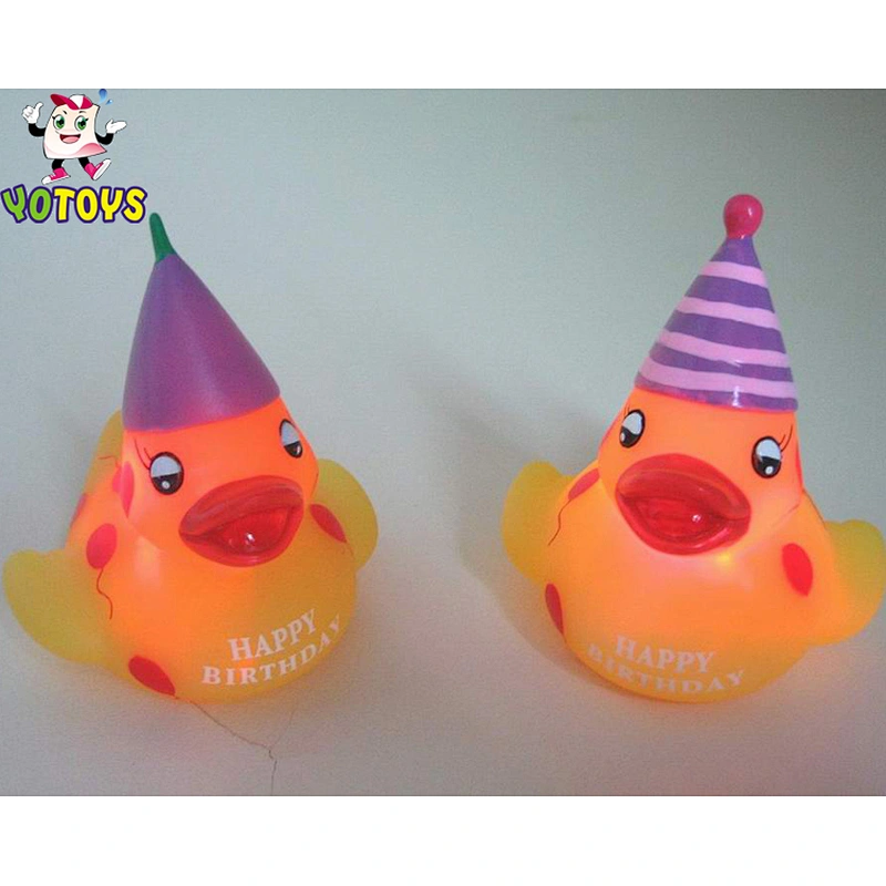 High Quality Flashing Changing Color Floating Bath Duck
