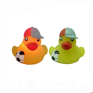 unique design plastic bath duck with led light, custom rubber duck, flashing bath toys for kids