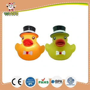 eco-friendly LED baby toy,light up yellow rubber duck,flashing baby bath toy