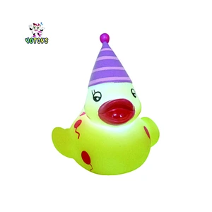 Flashing rubber duck /birthday light up duck/ bath duck toy