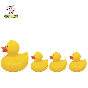 OEM cute Bathtub Friends Classic Toys Rubber Race Kids toy Animal family toys set
