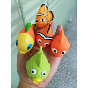Brinquedos Wholesale Manufacturer China Pvc Sea Animal Fish Rubber Water Bath Toy for Child Toddler