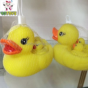 Rubber Duck Family Bath Set / Floating Bath Tub Toy