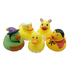 Wholesale Easter Halloween Rubber bunny rabbit Duck squirting Baby Bath Toy for Kids Infants toddler