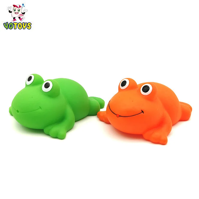 Hot Sell Kids Rubber Plastic Sea Animal Toy Little Green Frog Prince Toy Baby Bath Toy for Baby Child
