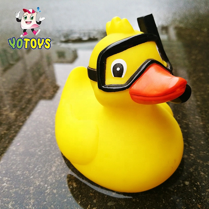 Hot sale Plastic Pvc Vinyl squeeky rubber animal figure character floating Baby Bath duck for child