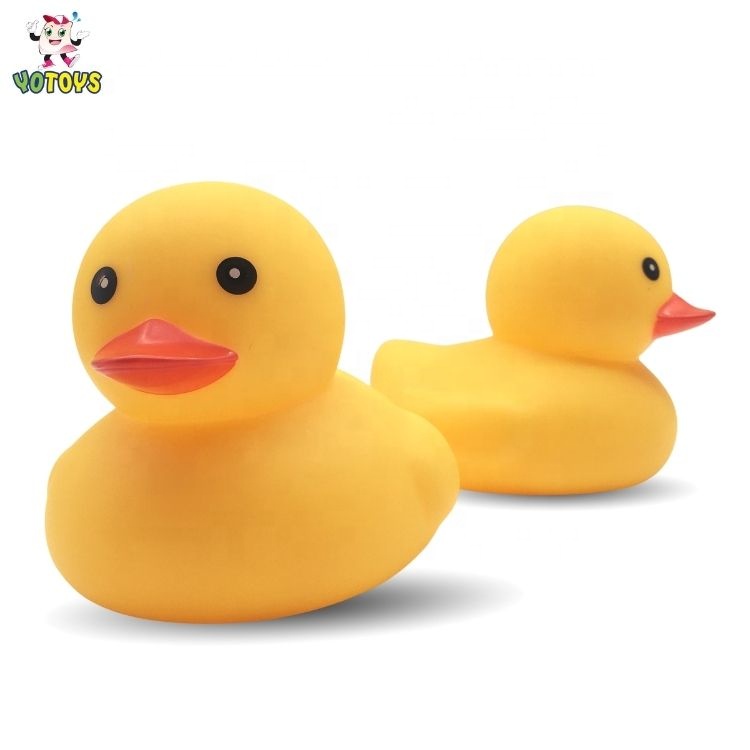 Wholesale Manufacturer Rubber Duck Set Baby Water Squirt Squeaky Bath Toy for Child Kids Toddlers