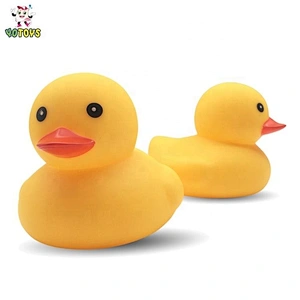 Wholesale Manufacturer Rubber Duck Set Baby Water Squirt Squeaky Bath Toy for Child Kids Toddlers