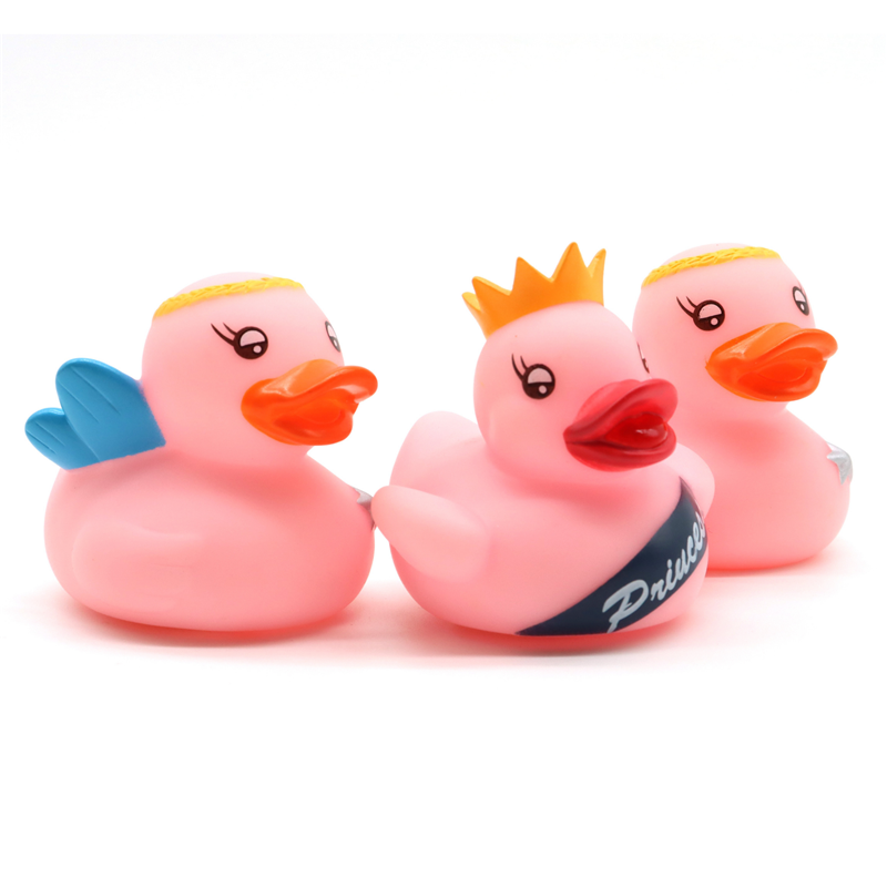 2021 Princess Plastic Rubber Duck Bath Toys Floating Flashing Led Light Up Toy for Babies Child Girls
