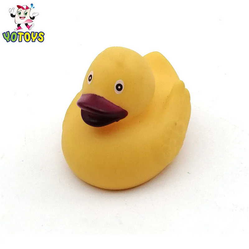 Wholesale Plastic Squeaky Squirt Animal Rubber Yellow Duck Baby Water Bath Toys for Kids
