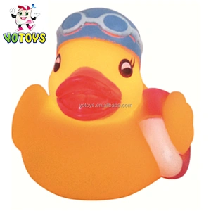 Custom Flashing Floating Baby Pvc Rubber Duck Bathroom Toys Educational Toys Led Bath Toy for Kids