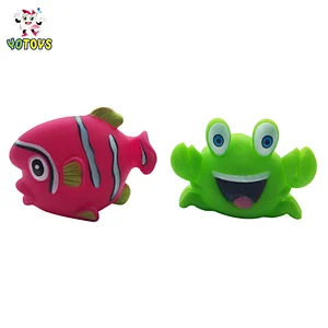 eco friendly plastic rubber sea animal figures clown fish floating squirting baby bath toy for kids