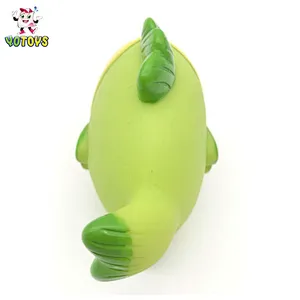 Manufacturer Water squirter small plastic rubber sea animal fish clownfish bath toy for baby bath time fun