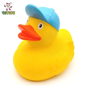 Wholesale China manufacturer rubber duck with hat baby shower water beach bath ducky toy for kids child